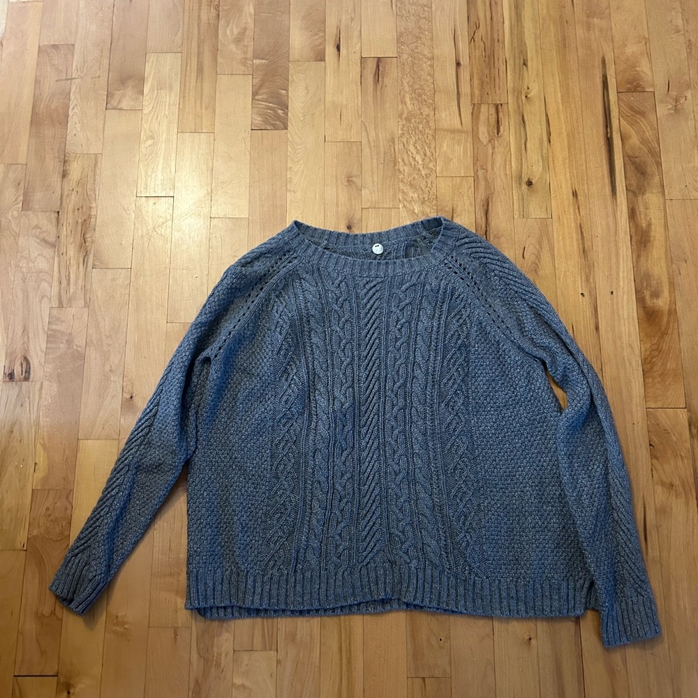 Margaret O’Leary Cable Knit Sweater — Size M
